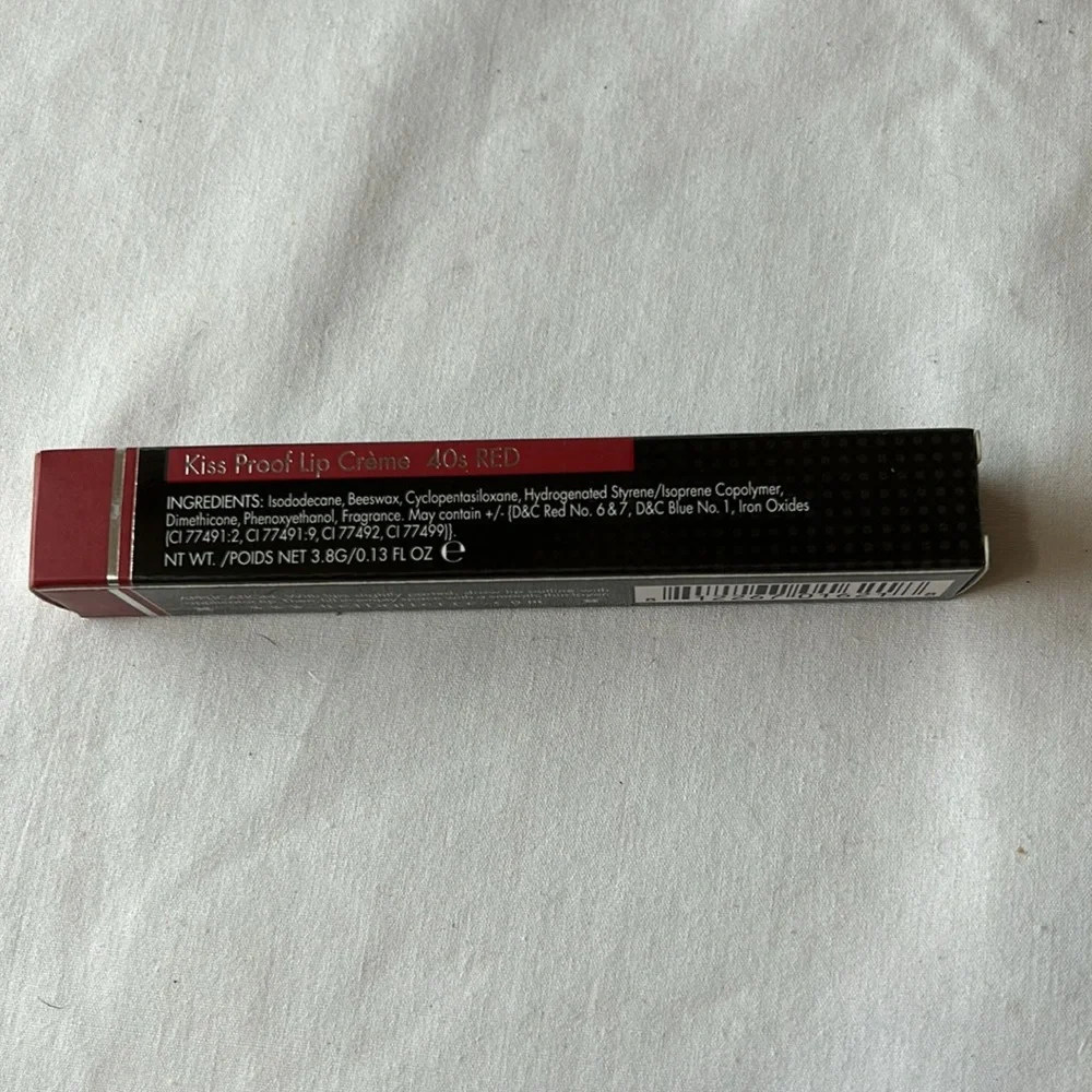 bellapierre Kiss Proof Lip Creme-40's Red  NIB